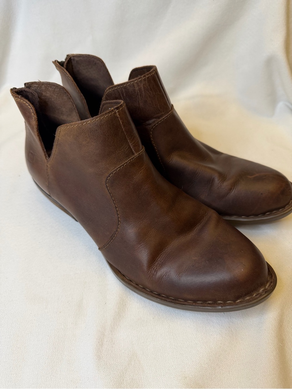 Børn Kerri Ankle Booties Terra Brown Full Grain Leather Women's Size 9M Mo